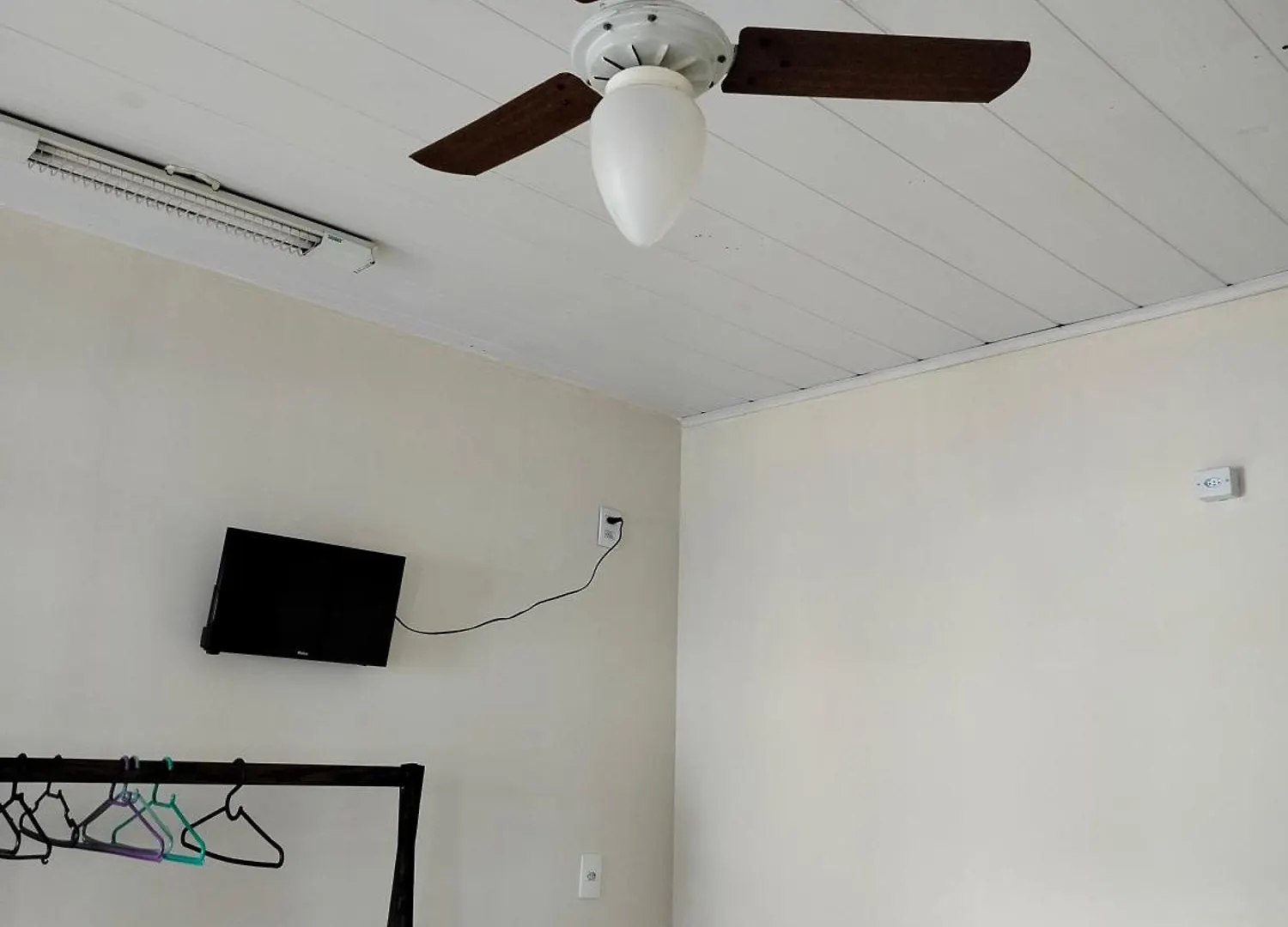 Pernoitar Hotel Sao Jose  Capsule hotel Sao Jose (Santa Catarina)